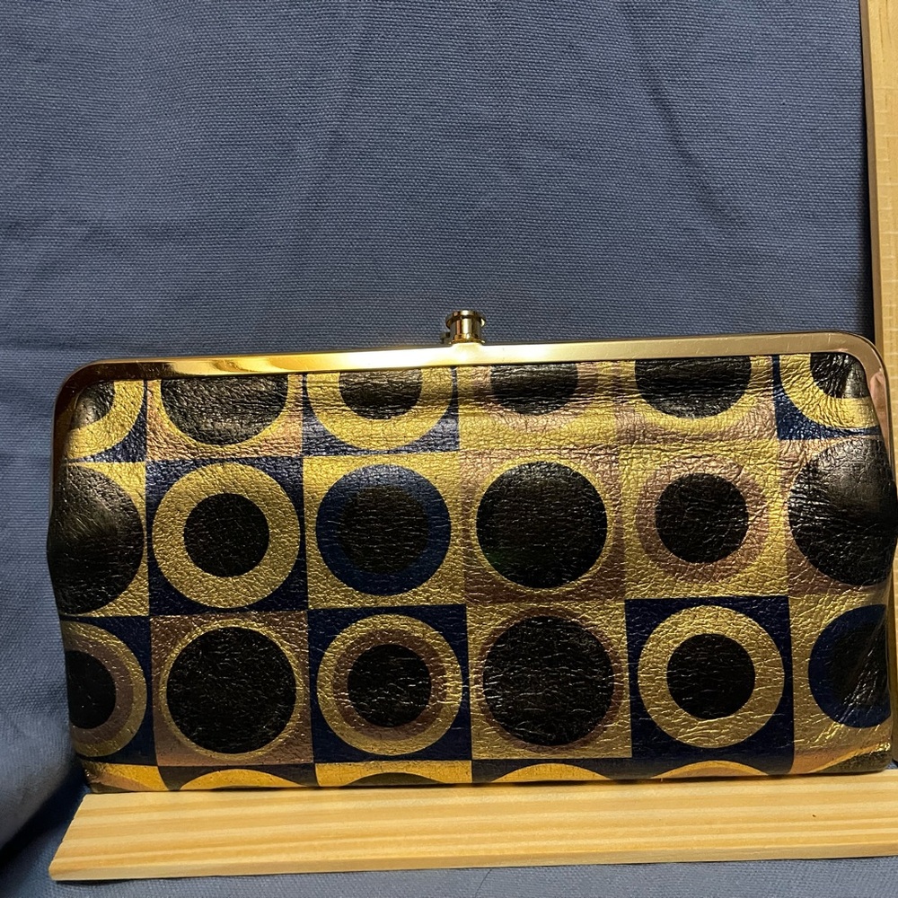 HOBO Gold and Black Circle Pattern Clutch - Picture 2 of 7